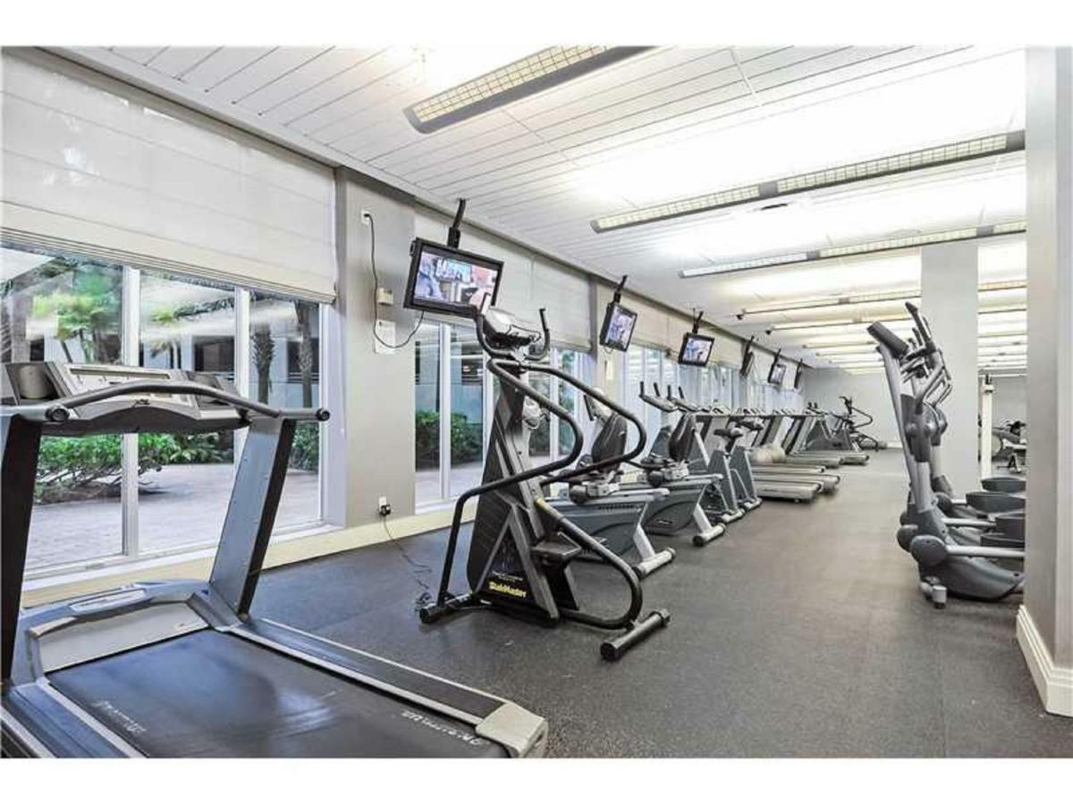 Miami Hollywood Condo For 4 People 001-21Vic Bagian luar foto